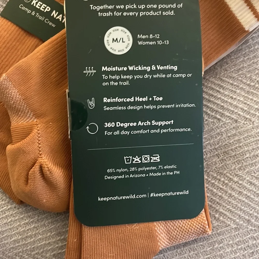 Keep Nature Wild these socks